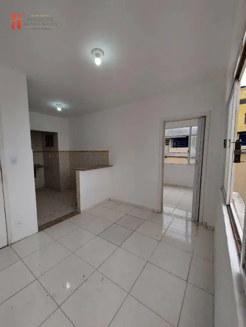 Foto 2 de Apartamento com 1 quarto para alugar, 34m2 em Vila Flávia, Duque De Caxias - RJ