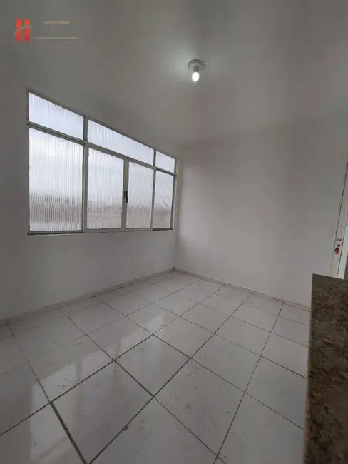Foto 4 de Apartamento com 1 quarto para alugar, 34m2 em Vila Flávia, Duque De Caxias - RJ