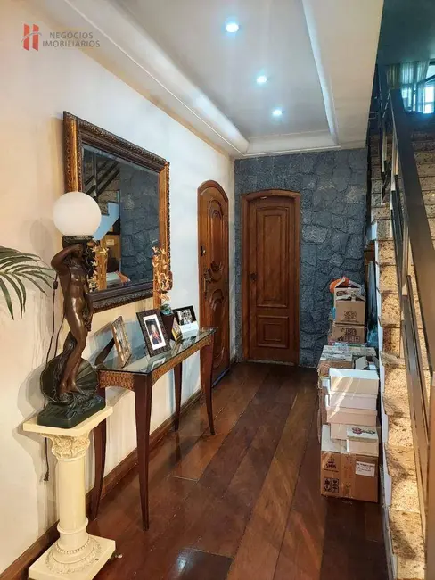 Apartamento com 4 quartos à venda, 536m2 em Jardim Vinte e Cinco de Agosto, Duque De Caxias - RJ - imagem 5 Foto 5 de Apartamento com 4 quartos à venda, 536m2 em Jardim Vinte e Cinco de Agosto, Duque De Caxias - RJ