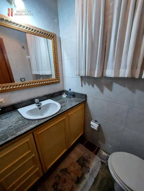 Apartamento com 4 quartos à venda, 536m2 em Jardim Vinte e Cinco de Agosto, Duque De Caxias - RJ - imagem 9 Foto 9 de Apartamento com 4 quartos à venda, 536m2 em Jardim Vinte e Cinco de Agosto, Duque De Caxias - RJ