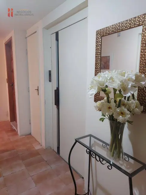 Apartamento com 2 quartos à venda, 63m2 em Jardim Vinte e Cinco de Agosto, Duque De Caxias - RJ - imagem 2 Foto 2 de Apartamento com 2 quartos à venda, 63m2 em Jardim Vinte e Cinco de Agosto, Duque De Caxias - RJ