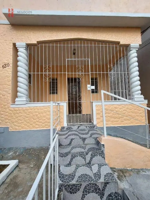 Casa com 3 quartos à venda, 220m2 em Vila Meriti, Duque De Caxias - RJ - imagem 3 Foto 3 de Casa com 3 quartos à venda, 220m2 em Vila Meriti, Duque De Caxias - RJ