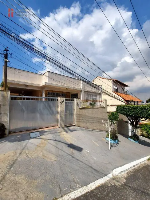 Foto 2 de Casa com 3 quartos à venda, 350m2 em Jardim Vinte e Cinco de Agosto, Duque De Caxias - RJ