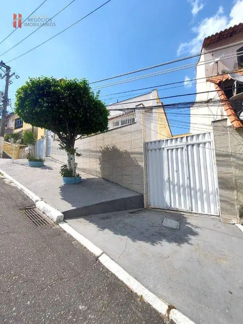 Casa com 3 quartos à venda, 350m2 em Jardim Vinte e Cinco de Agosto, Duque De Caxias - RJ - imagem 3 Foto 3 de Casa com 3 quartos à venda, 350m2 em Jardim Vinte e Cinco de Agosto, Duque De Caxias - RJ