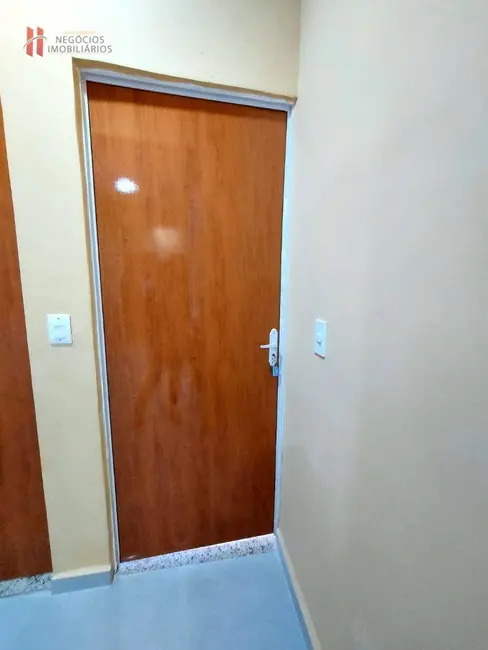 Apartamento com 2 quartos à venda, 45m2 em Jardim Vinte e Cinco de Agosto, Duque De Caxias - RJ - imagem 8 Foto 8 de Apartamento com 2 quartos à venda, 45m2 em Jardim Vinte e Cinco de Agosto, Duque De Caxias - RJ