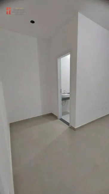 Casa de Condomínio com 3 quartos à venda, 150m2 em Parque A Equitativa, Duque De Caxias - RJ - imagem 9 Foto 9 de Casa de Condomínio com 3 quartos à venda, 150m2 em Parque A Equitativa, Duque De Caxias - RJ