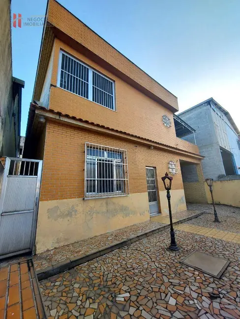 Casa com 5 quartos à venda, 360m2 em Parque Santa Lúcia, Duque De Caxias - RJ - imagem 3 Foto 3 de Casa com 5 quartos à venda, 360m2 em Parque Santa Lúcia, Duque De Caxias - RJ