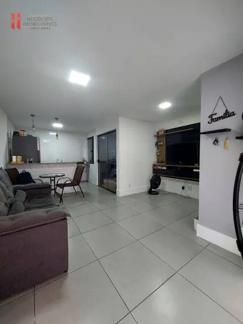 Foto 1 de Casa com 3 quartos à venda, 115m2 em Jardim Vinte e Cinco de Agosto, Duque De Caxias - RJ