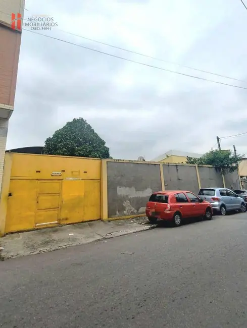 Armazém / Galpão à venda, 1000m2 em Centro, Sao Joao De Meriti - RJ - imagem 3 Foto 3 de Armazém / Galpão à venda, 1000m2 em Centro, Sao Joao De Meriti - RJ