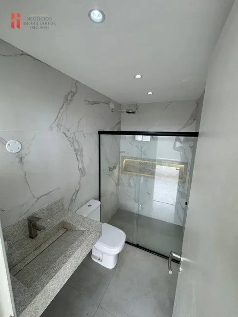 Foto 3 de Casa de Condomínio com 3 quartos à venda, 492m2 em Marica - RJ