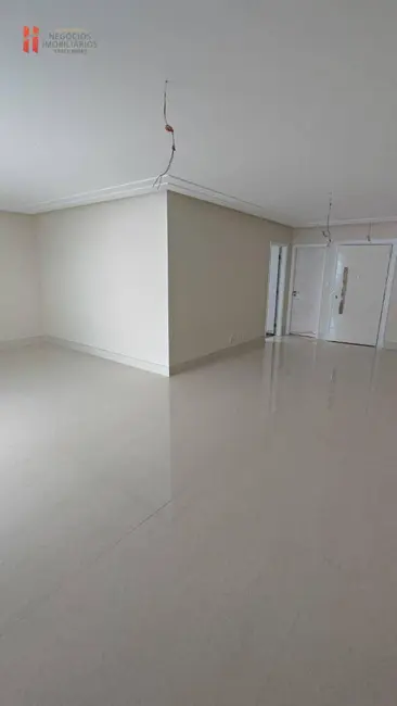 Foto 8 de Apartamento com 4 quartos à venda, 227m2 em Jardim Guanabara, Rio De Janeiro - RJ