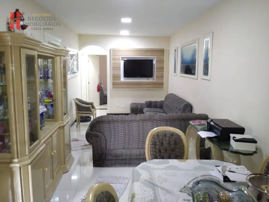 Foto 15 de Casa de Condomínio com 4 quartos à venda, 500m2 em Jardim Vinte e Cinco de Agosto, Duque De Caxias - RJ