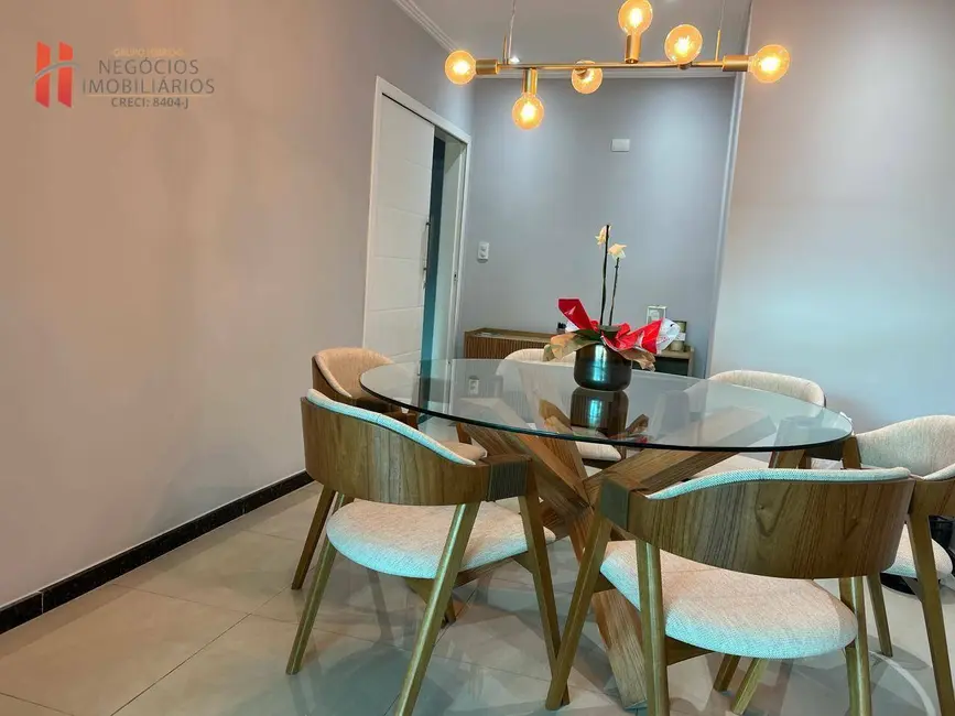 Casa de Condomínio com 4 quartos à venda, 500m2 em Jardim Vinte e Cinco de Agosto, Duque De Caxias - RJ - imagem 6 Foto 6 de Casa de Condomínio com 4 quartos à venda, 500m2 em Jardim Vinte e Cinco de Agosto, Duque De Caxias - RJ