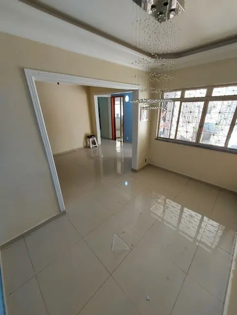 Casa com 4 quartos à venda, 260m2 em Parque Duque, Duque De Caxias - RJ - imagem 5 Foto 5 de Casa com 4 quartos à venda, 260m2 em Parque Duque, Duque De Caxias - RJ