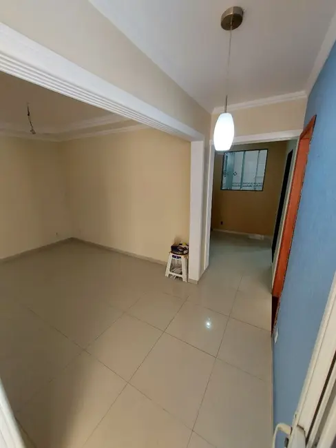 Casa com 4 quartos à venda, 260m2 em Parque Duque, Duque De Caxias - RJ - imagem 2 Foto 2 de Casa com 4 quartos à venda, 260m2 em Parque Duque, Duque De Caxias - RJ