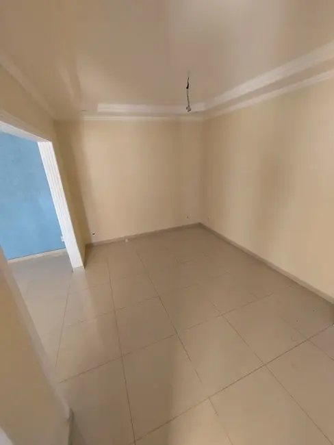 Casa com 4 quartos à venda, 260m2 em Parque Duque, Duque De Caxias - RJ - imagem 3 Foto 3 de Casa com 4 quartos à venda, 260m2 em Parque Duque, Duque De Caxias - RJ