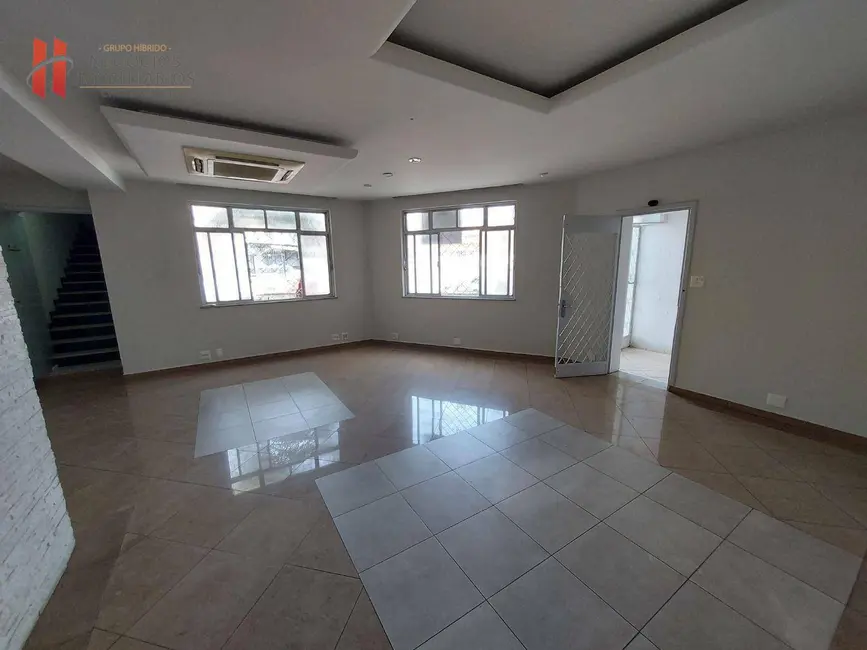 Casa de Condomínio com 2 quartos à venda e para alugar, 265m2 em Jardim Vinte e Cinco de Agosto, Duque De Caxias - RJ - imagem 3 Foto 3 de Casa de Condomínio com 2 quartos à venda e para alugar, 265m2 em Jardim Vinte e Cinco de Agosto, Duque De Caxias - RJ