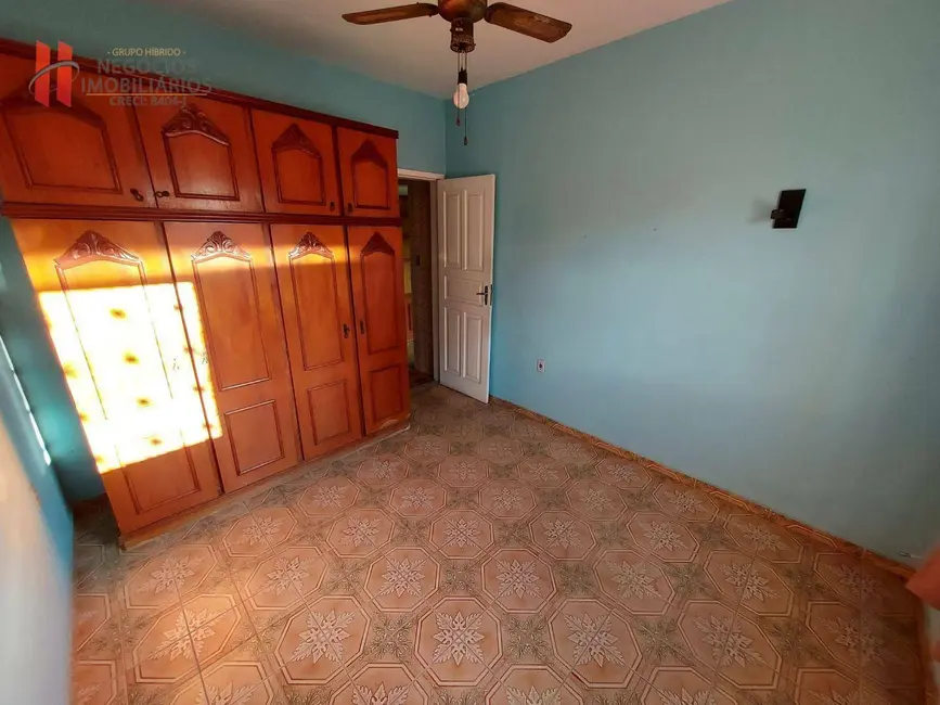 Casa com 5 quartos à venda, 225m2 em Jardim Panamá, Duque De Caxias - RJ - imagem 9 Foto 9 de Casa com 5 quartos à venda, 225m2 em Jardim Panamá, Duque De Caxias - RJ