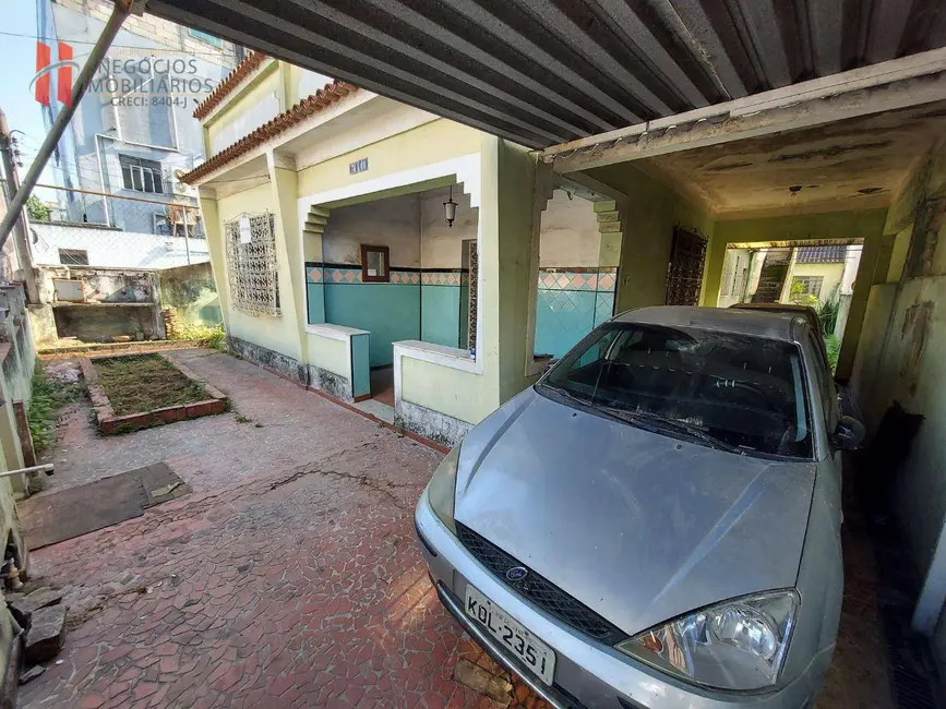 Casa com 3 quartos à venda, 360m2 em Jardim Vinte e Cinco de Agosto, Duque De Caxias - RJ - imagem 2 Foto 2 de Casa com 3 quartos à venda, 360m2 em Jardim Vinte e Cinco de Agosto, Duque De Caxias - RJ
