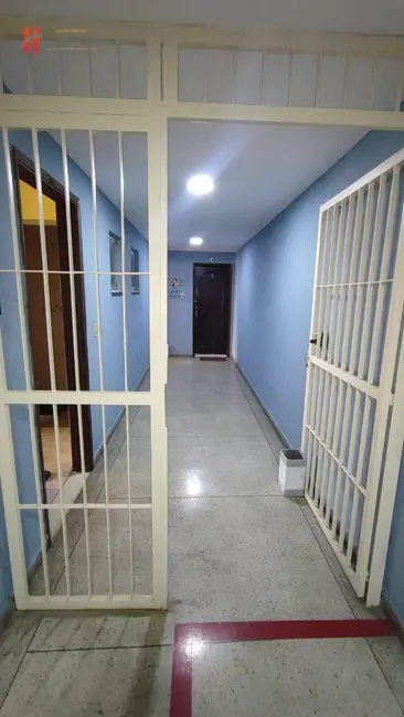 Sala Comercial para alugar, 28m2 em Jardim Vinte e Cinco de Agosto, Duque De Caxias - RJ - imagem 9 Foto 9 de Sala Comercial para alugar, 28m2 em Jardim Vinte e Cinco de Agosto, Duque De Caxias - RJ