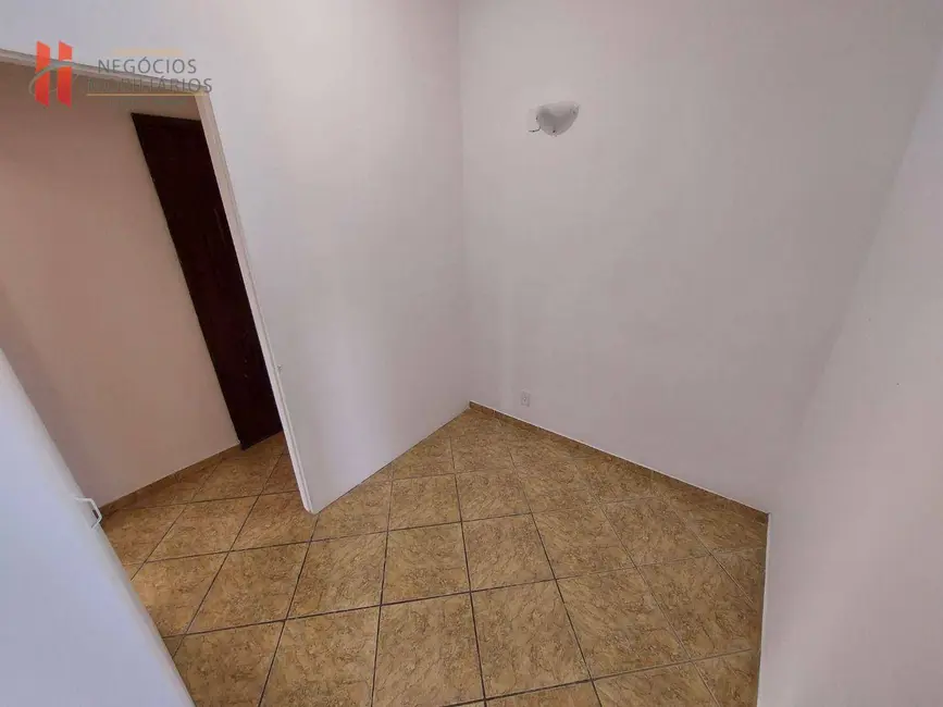 Apartamento com 3 quartos à venda, 107m2 em Jardim Vinte e Cinco de Agosto, Duque De Caxias - RJ - imagem 9 Foto 9 de Apartamento com 3 quartos à venda, 107m2 em Jardim Vinte e Cinco de Agosto, Duque De Caxias - RJ