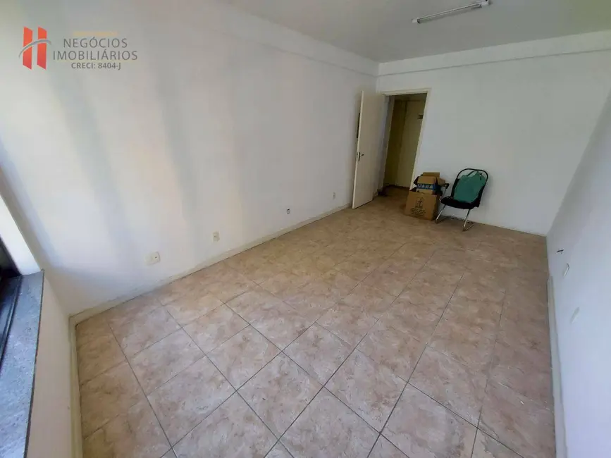 Sala Comercial à venda e para alugar, 28m2 em Jardim Vinte e Cinco de Agosto, Duque De Caxias - RJ - imagem 4 Foto 4 de Sala Comercial à venda e para alugar, 28m2 em Jardim Vinte e Cinco de Agosto, Duque De Caxias - RJ