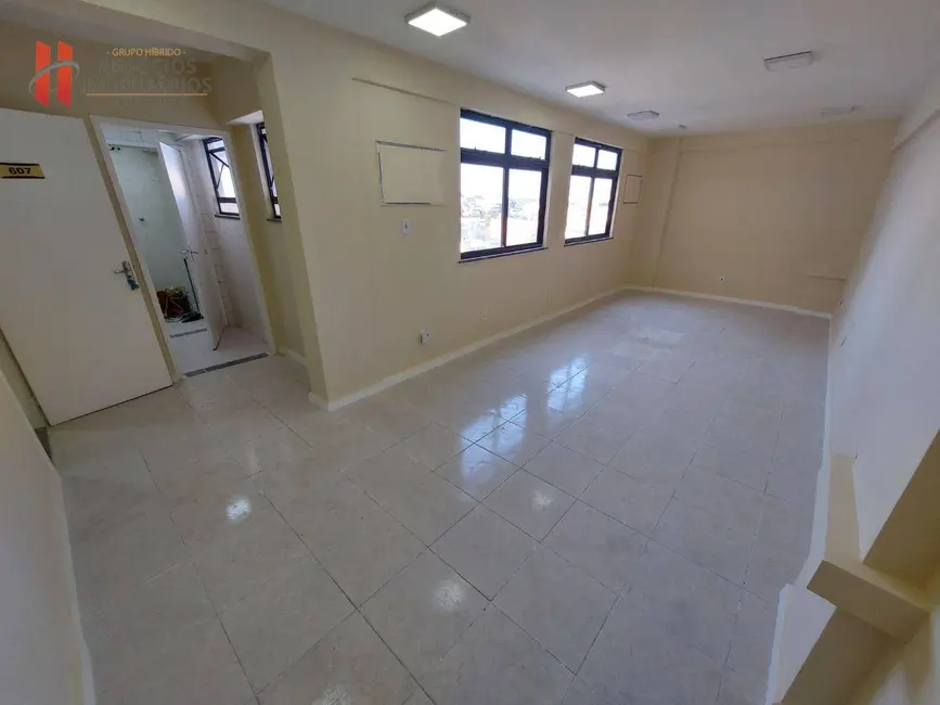 Foto 1 de Sala Comercial à venda e para alugar, 41m2 em Jardim Vinte e Cinco de Agosto, Duque De Caxias - RJ