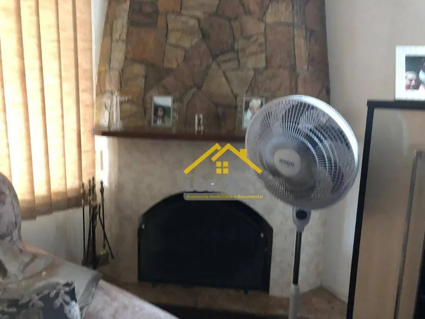 Foto 9 de Sobrado com 3 quartos à venda, 187m2 em Vila Gilda, Santo Andre - SP