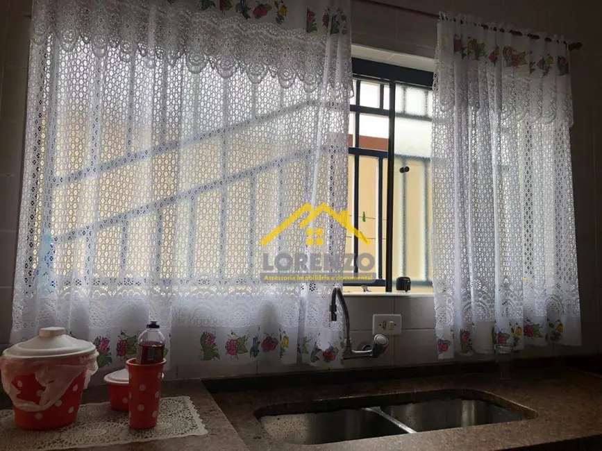 Foto 6 de Sobrado com 3 quartos à venda, 187m2 em Vila Gilda, Santo Andre - SP