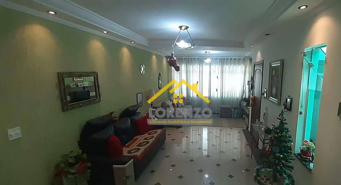 Sobrado com 4 quartos à venda, 240m2 em Vila Assunção, Santo Andre - SP - imagem 3 Foto 3 de Sobrado com 4 quartos à venda, 240m2 em Vila Assunção, Santo Andre - SP