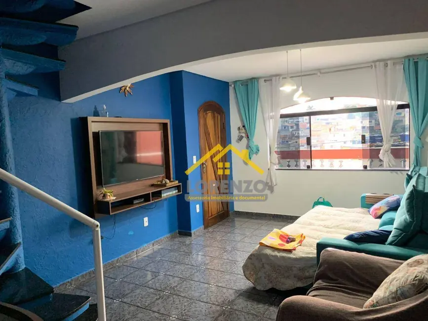 Sobrado com 3 quartos à venda, 125m2 em Jardim do Estádio, Santo Andre - SP - imagem 2 Foto 2 de Sobrado com 3 quartos à venda, 125m2 em Jardim do Estádio, Santo Andre - SP