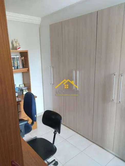 Apartamento com 3 quartos à venda, 69m2 em Parque São Vicente, Maua - SP - imagem 6 Foto 6 de Apartamento com 3 quartos à venda, 69m2 em Parque São Vicente, Maua - SP