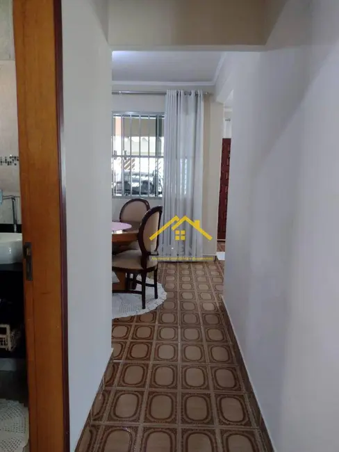 Casa com 2 quartos à venda, 260m2 em Vila Pires, Santo Andre - SP - imagem 9 Foto 9 de Casa com 2 quartos à venda, 260m2 em Vila Pires, Santo Andre - SP