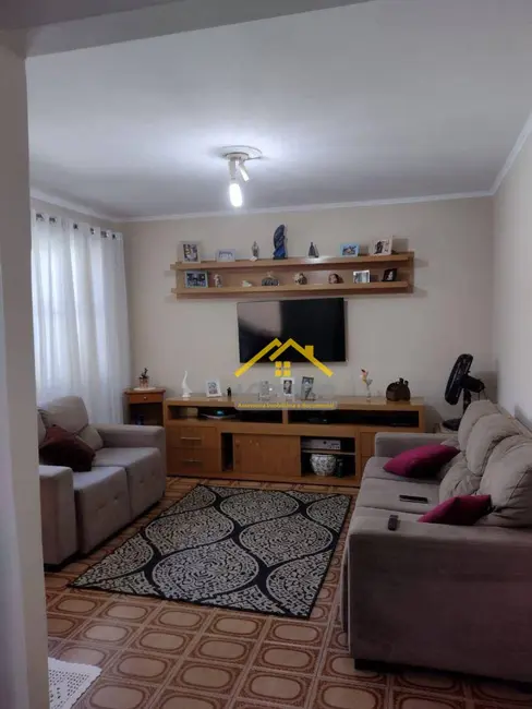 Casa com 2 quartos à venda, 260m2 em Vila Pires, Santo Andre - SP - imagem 5 Foto 5 de Casa com 2 quartos à venda, 260m2 em Vila Pires, Santo Andre - SP