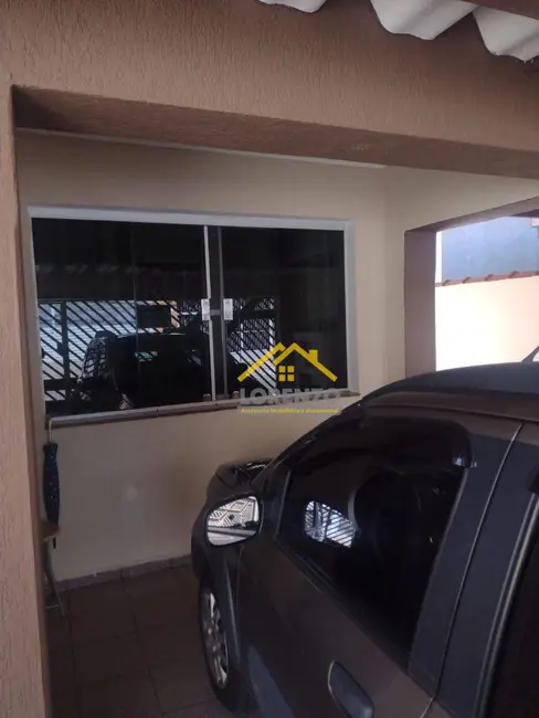 Casa com 2 quartos à venda, 260m2 em Vila Pires, Santo Andre - SP - imagem 3 Foto 3 de Casa com 2 quartos à venda, 260m2 em Vila Pires, Santo Andre - SP