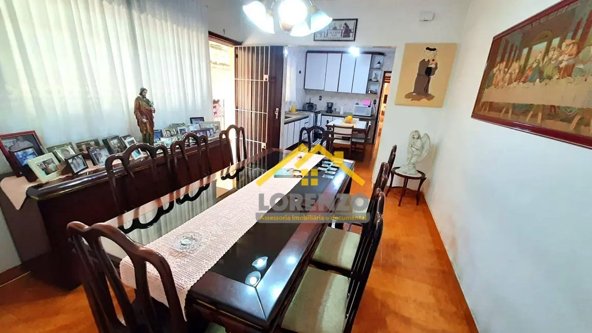 Foto 8 de Sobrado com 3 quartos à venda, 205m2 em Vila Pires, Santo Andre - SP