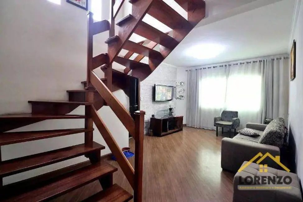 Foto 1 de Sobrado com 4 quartos à venda, 137m2 em Vila Guiomar, Santo Andre - SP