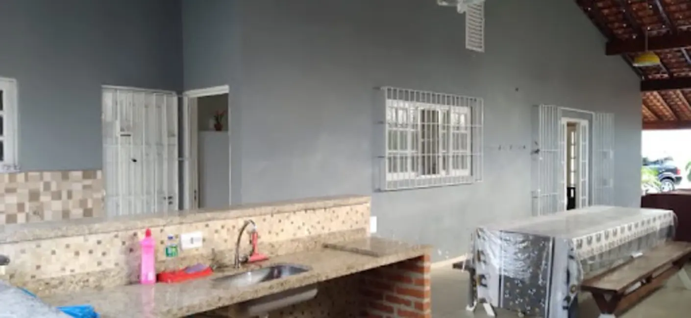 Foto 2 de Casa com 3 quartos à venda, 900m2 em Bertioga - SP