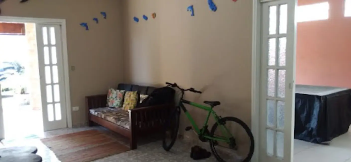 Foto 4 de Casa com 3 quartos à venda, 900m2 em Bertioga - SP