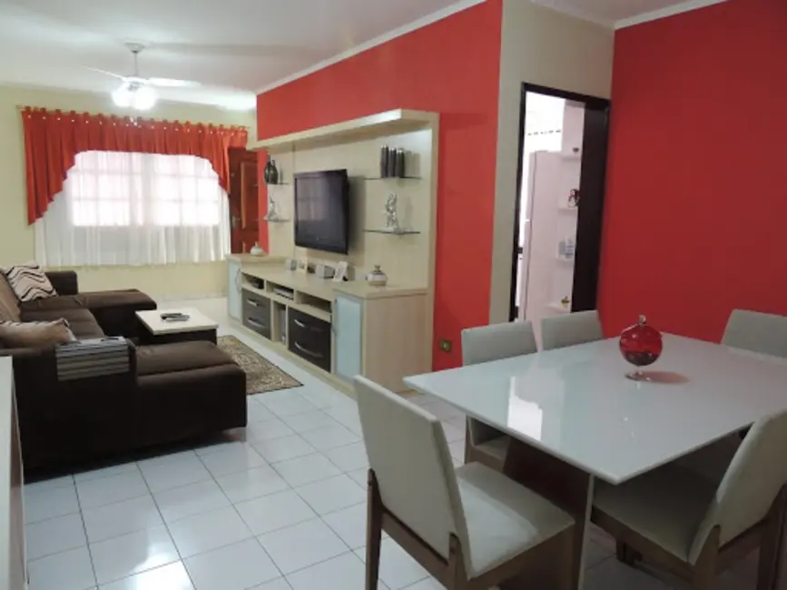 Foto 1 de Casa com 2 quartos à venda, 204m2 em Vila Cecília Maria, Santo Andre - SP