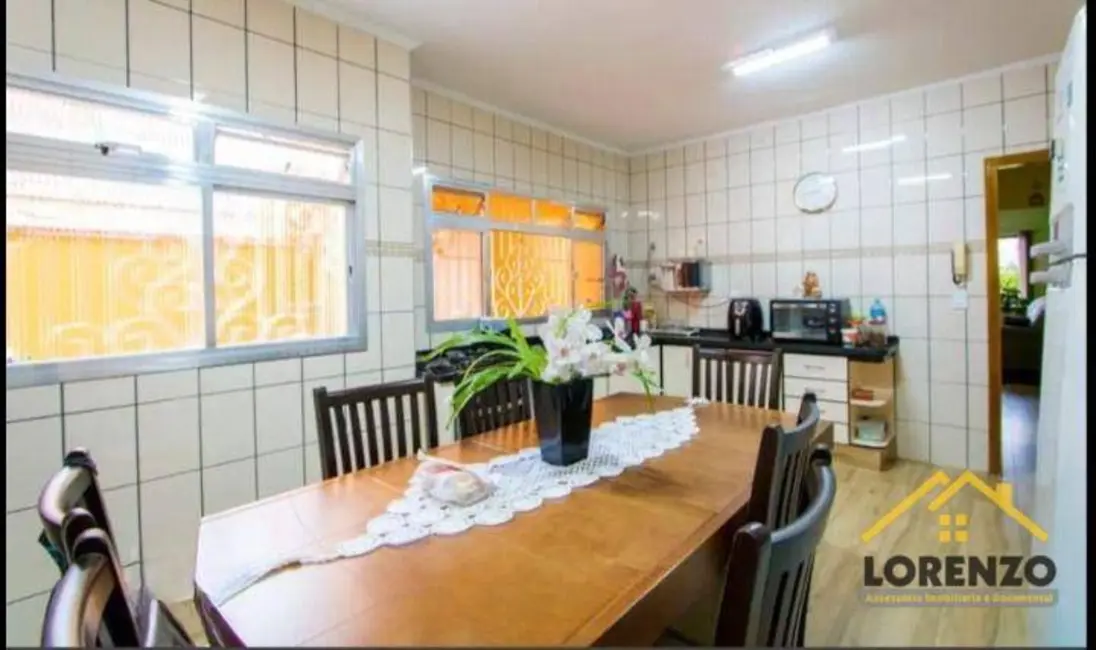Sobrado com 2 quartos à venda, 125m2 em Vila Floresta, Santo Andre - SP - imagem 5 Foto 5 de Sobrado com 2 quartos à venda, 125m2 em Vila Floresta, Santo Andre - SP