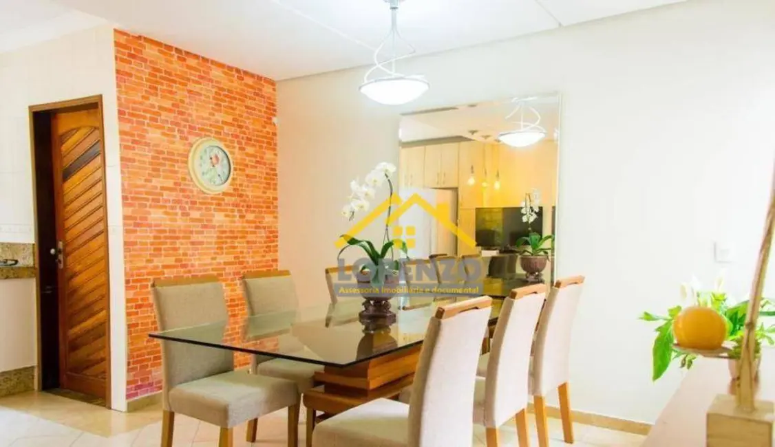 Foto 3 de Sobrado com 3 quartos à venda, 121m2 em Vila Scarpelli, Santo Andre - SP