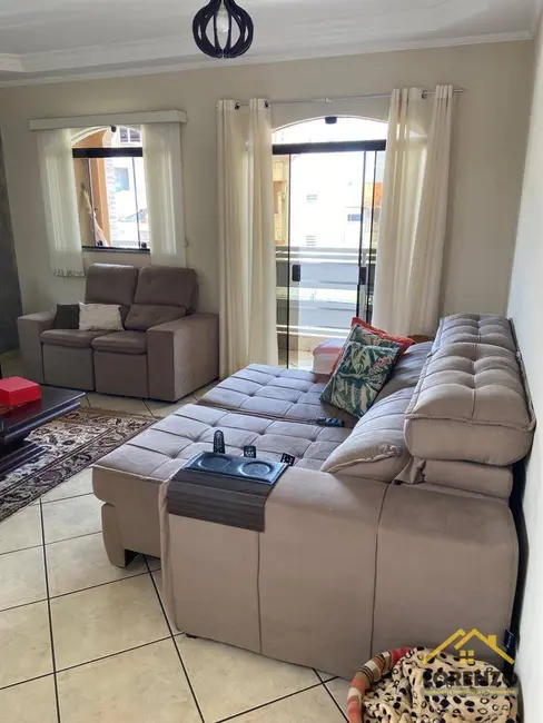 Sobrado com 3 quartos à venda, 125m2 em Sao Bernardo Do Campo - SP - imagem 3 Foto 3 de Sobrado com 3 quartos à venda, 125m2 em Sao Bernardo Do Campo - SP