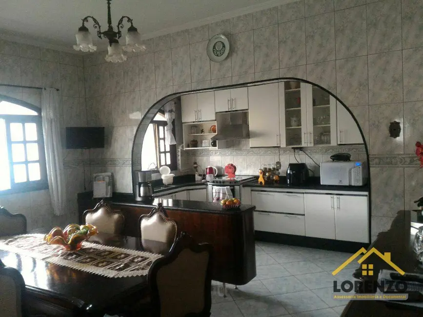 Foto 5 de Sobrado com 3 quartos à venda, 145m2 em Parque São Vicente, Maua - SP