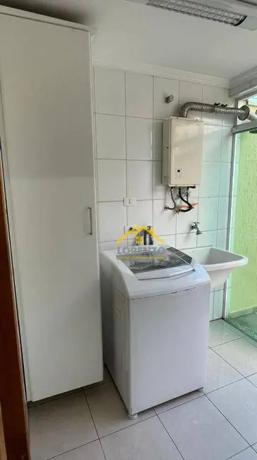 Foto 9 de Sobrado com 3 quartos à venda, 198m2 em Jardim Paraíso, Santo Andre - SP