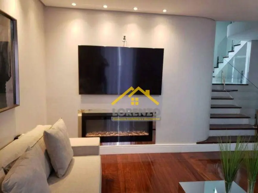 Foto 3 de Sobrado com 3 quartos à venda, 270m2 em Vila Bastos, Santo Andre - SP