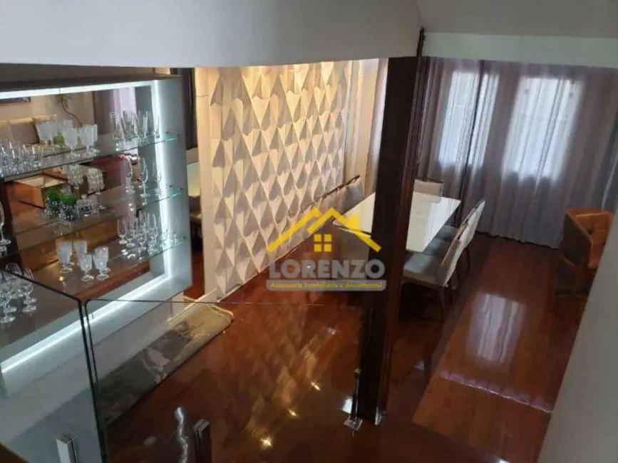 Foto 6 de Sobrado com 3 quartos à venda, 270m2 em Vila Bastos, Santo Andre - SP