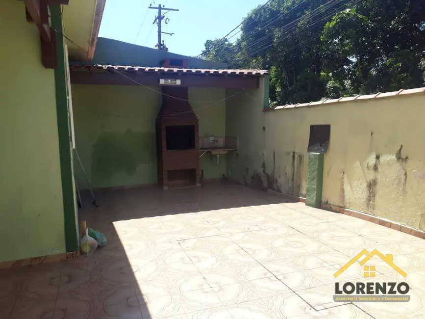 Foto 1 de Casa com 2 quartos à venda, 209m2 em Vila Scarpelli, Santo Andre - SP