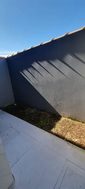 Foto 8 de Sobrado com 2 quartos à venda, 74m2 em Mongagua - SP