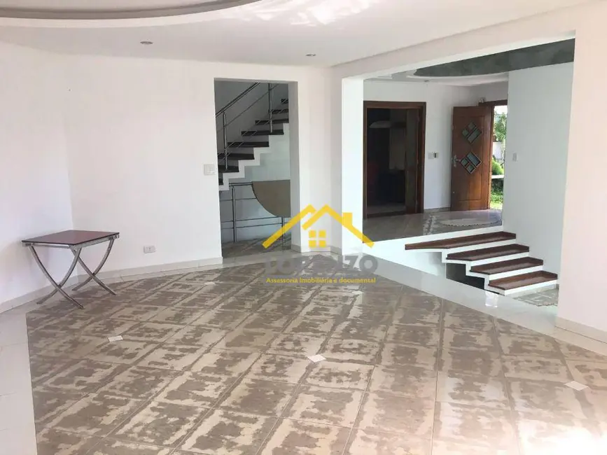 Sobrado com 3 quartos à venda, 356m2 em Vila Scarpelli, Santo Andre - SP - imagem 8 Foto 8 de Sobrado com 3 quartos à venda, 356m2 em Vila Scarpelli, Santo Andre - SP